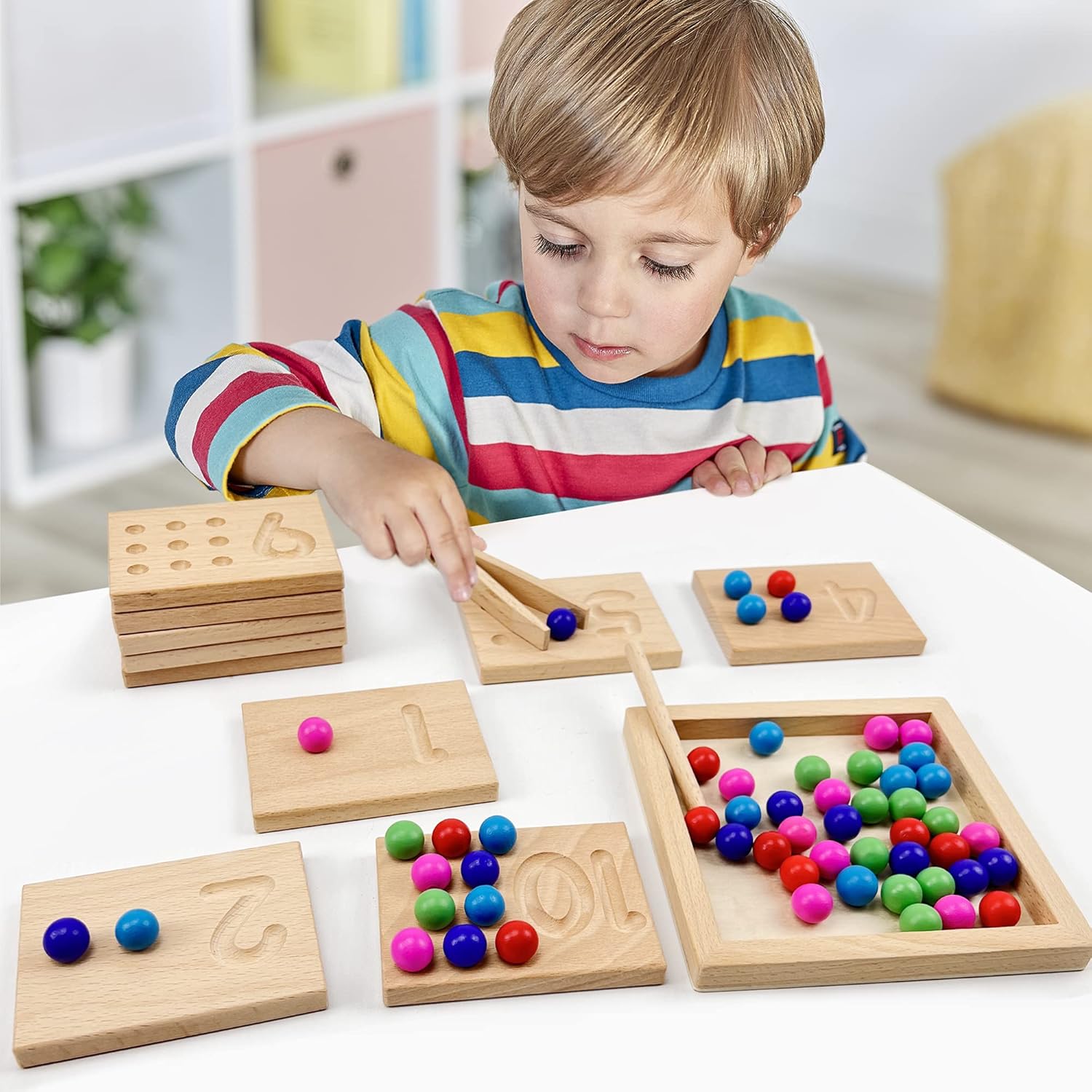Wooden Number Tracing Board Set, Toddler Montessori Math Beads Counting Toy, Preschool Learning and Educational Math Game for Kids
