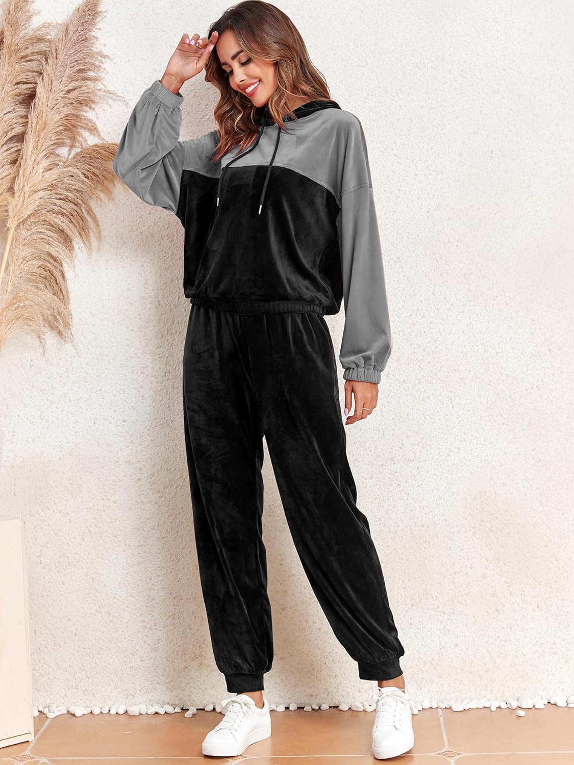 ZAFUL Womens 2 Piece Sweatsuit Outfits Velour Color Block Hoodies and Drawstring Pants Tracksuit Lounge Set with Pockets