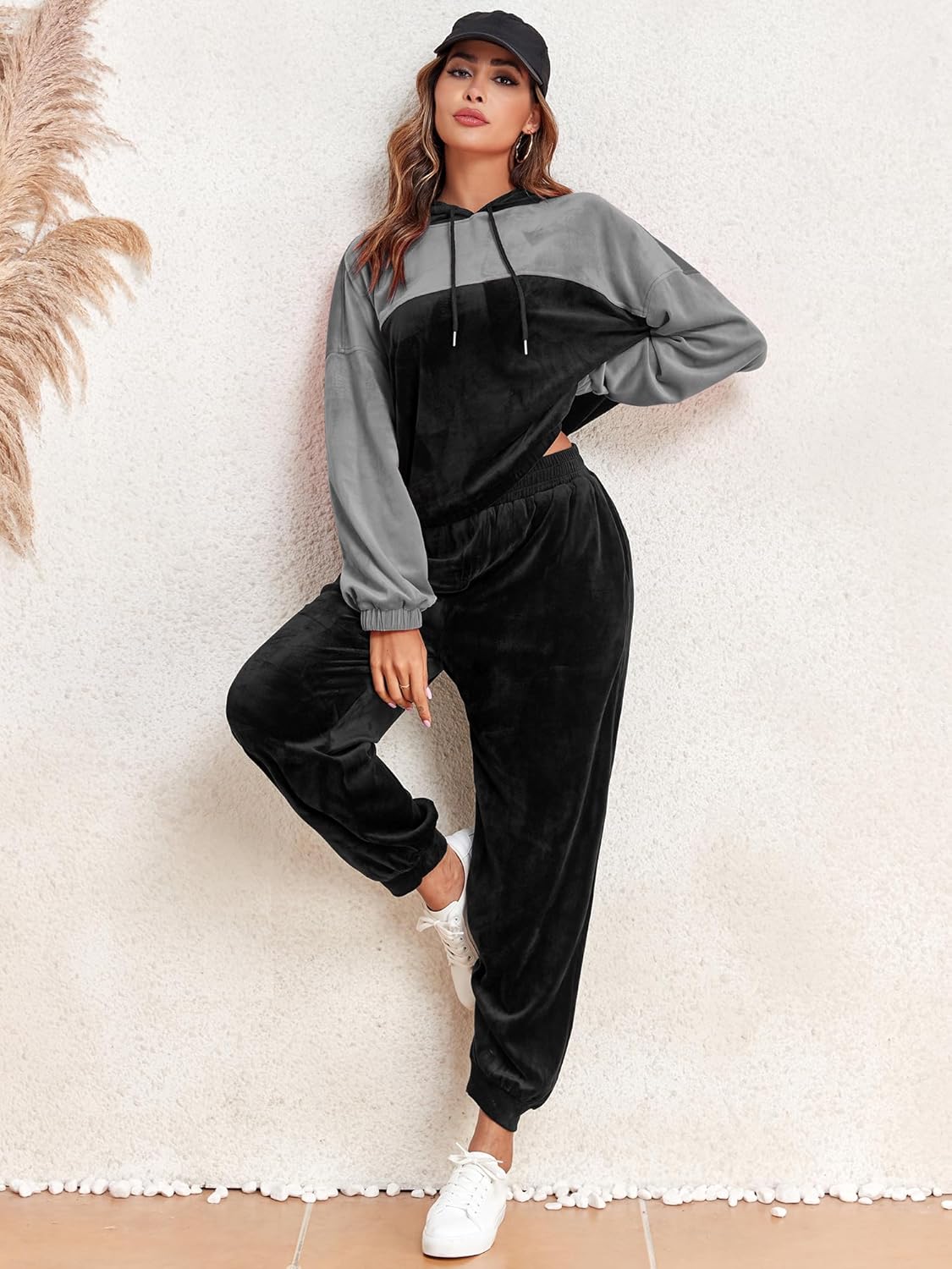 ZAFUL Womens 2 Piece Sweatsuit Outfits Velour Color Block Hoodies and Drawstring Pants Tracksuit Lounge Set with Pockets