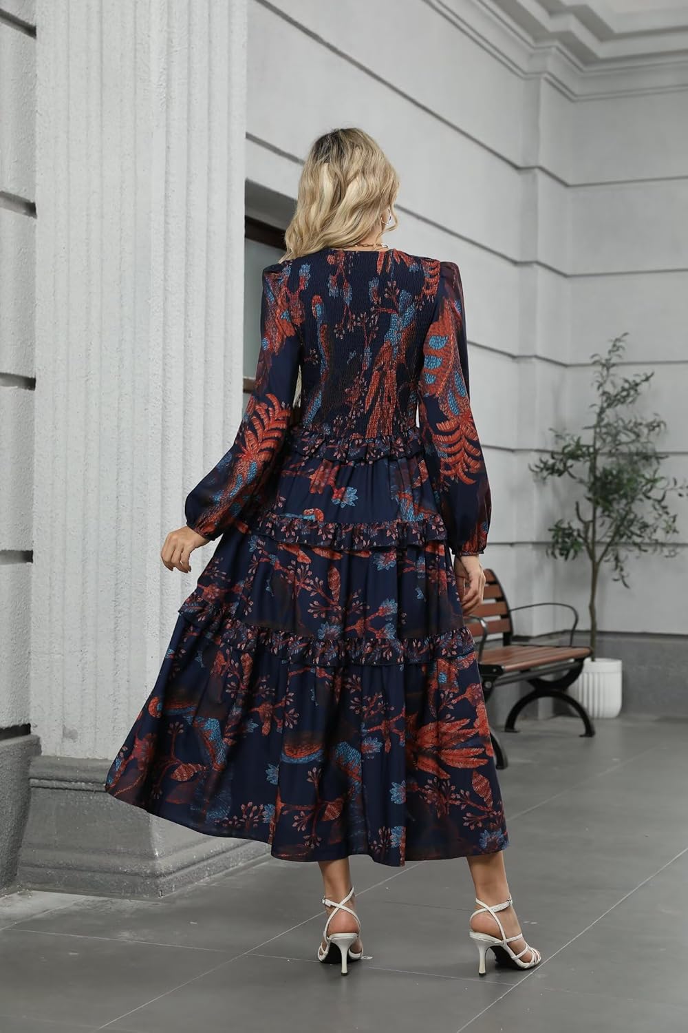 ZAFUL Women's Smocked Maxi Floral Dress Long Sleeve Boho Crew Neck Sun Dresses Casual High Waist Fall Flowy Dress(Navy,XL)